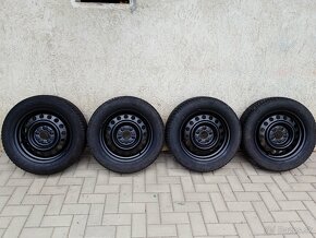 Nokian celoročné pneu 185 60 R16, 5x100 R16 - 11