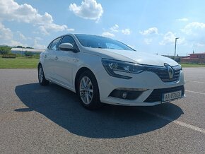 RENAULT MEGANE 1.5dci 2018 - 11