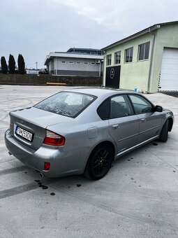 Subaru Legacy R 2007 AWD 121kw 5MT - 11