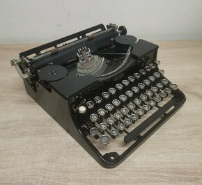 Starožitný písací stroj KLEIN TRIUMPH z roku 1932 - 11
