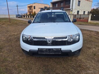 DACIA DUSTER 1,6 BENZÍN 4X4 ROK 2011 - 11