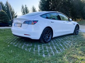 Tesla model 3 SR+, 2023, 60 kWh LFP batéria - 11