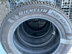 PREDÁM 4 kusy zimné pneumatiky MICHELIN 225/60 R18 104H SUV - 11