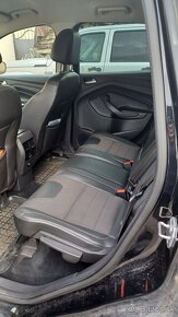 Ford Kuga 4x4 - 11