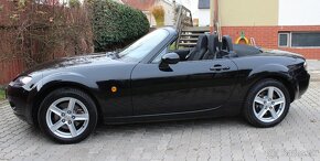 • MAZDA MX-5 1.8i, 93 kW, čierna metalíza, r.v. 2006 • - 11