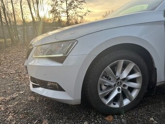 Skoda Superb 2,0 tdi 110kw r.v.2016 4x4, - 11