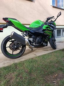 Kawasaki Ninja 400 - 11