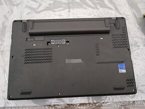 Notebook LENOVO THINKPAD X240 / SSD 240GB / 8GB RAM / i5 - 11