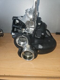 TURBO ELEKTRICKE AUDI 3,0 TDI 059 145 605 C - KOMPRESOR - 11