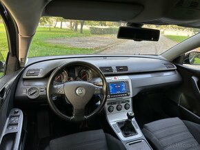 Volkswagen Passat B6 2.0 TDI Sportline - 11