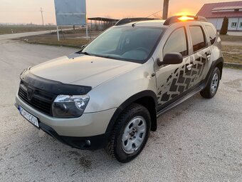 Dacia Duster 4x4 Benzín+LPG - 11