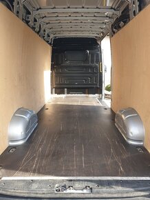 VW CRAFTER 130kw - 11