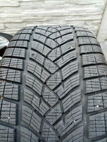 BMW X6 F16 Good year 255/50 R19 - 11