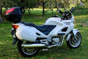 Honda Deauville NT 650 A2 - 11