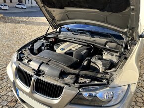 BMW 320d Touring E91 - 11