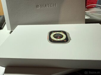 Apple Watch Ultra 49mm - Titanium - 11