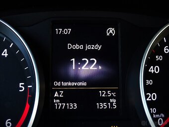 Passat 2,0TDI 140kw, HIGHLINE, WEBASTO, ŤAŽNÉ, MATRIX, DSG - 11