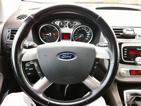 Ford Kuga - 11