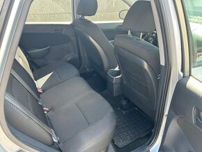 Hyundai i30/1.4 16V/Comfort - 11