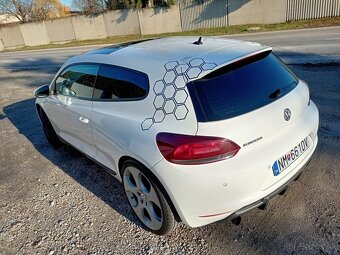 Predám VW Scirocco 2011 , 150tis. Km - 11