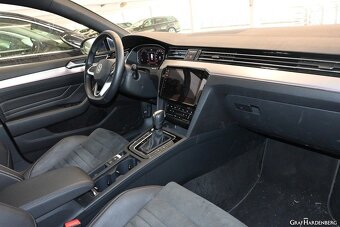 Volkswagen Passat Var 2.0 TSI Automat - 11