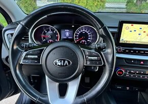 Kia Ceed SW 1,6 CRDi - 11