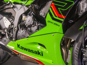 Kawasaki ZX-6R 2024 - 11