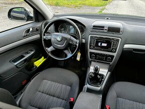 Škoda Octavia 2 facelift combi 1.6 TDI manuál 2013 232tis.km - 11