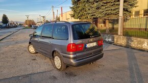 Seat Alhambra 1.9 TDi Stylance - 11