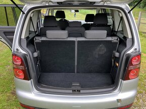 Volkswagen Touran Ecofual CNG 7 miestny - 11