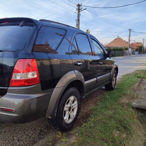 Predám Kia Sorento 2.5 Crdi 4x4 103kw - 11