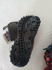 nove topanky SALEWA goretex velkost 36 - 11