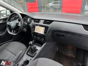 Škoda Octavia Combi 1.6 TDI Style, Pôvodný lak, Keyless, SR - 11