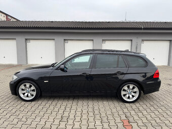 BMW Rad 3 Touring 325 xi 4x4 160KW 218PS - 11