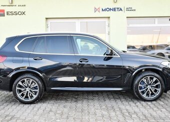 BMW X5 xDrive40i M-SPORT HUD H/K PANO 245 kw - 11