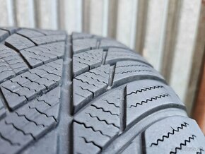 Špičkové zimné pneumatiky Bridgestone Blizzak - 225/60 r17 - 11