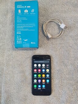 Samsung Galaxy J5 16GB - 11