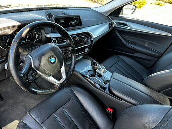 BMW 530e iPerformance - 11