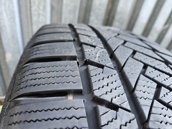 Zimné pneumatiky Continental - 225/55 r17 - 11