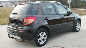 Suzuki SX4 2,0 DDiS TRAVELLER 4x4 r.v.2013-152372km - 11