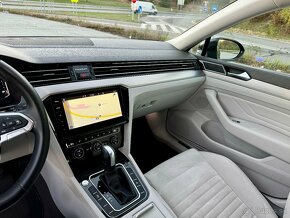 VOLKSWAGEN PASSAT VARIANT 2.0TDI DSG ELEGANCE - 11