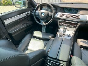 BMW Rad 7 750i xDrive 300 kW AT6 - 11