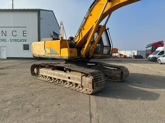 JCB 240 r.v. 1995, otočný pásový báger VIN 563 - 11