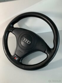 Trojramenný kožený volant Audi SPORT - 11