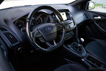 Ford Focus Kombi 1.5 EcoBoost ST Line - 11