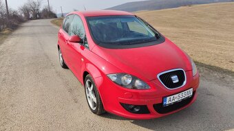 Altea 2.0tdi 103kw,DSG 6st,nová stk ek,rozvody aj zotrvačnik - 11