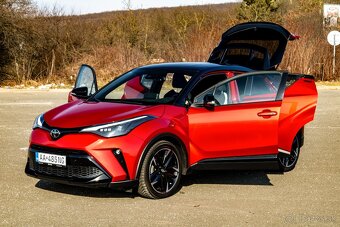 Toyota C-HR 2,0 GR Sport Hybrid (odp.DPH, záruka, 1.majiteľ) - 11