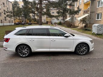 Škoda Superb 3 Laurin & Klement 2,0 TDi 140 KW 4x4 DSG - 11