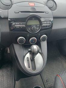 Mazda 2 1.5 automat - 11