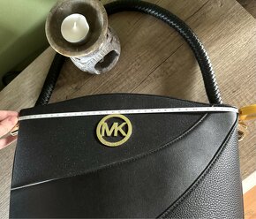 Úplne nová velká Michael Kors kabelka čierna - 11